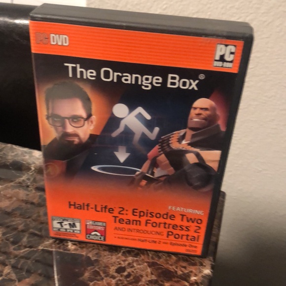 The Orange Box Half-Life 2: Episode Two Team Fortress 2 & include Episode One - Picture 4 of 8